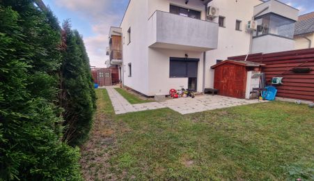 Black Friday | Apartament 3 camere | 72 MPU | 2 Bai | Curte Proprie