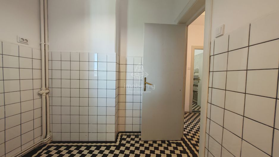 Vanzare apartament 3 camere, boxa, zona Stirbei Voda-Calea Plevnei-Cismigiu - Poză 6
