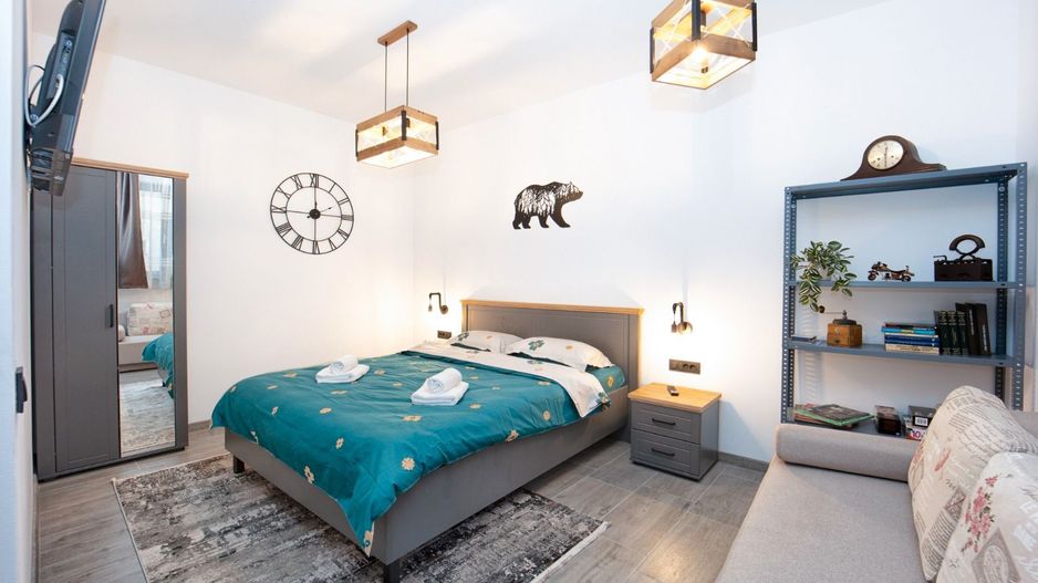 Apartament Centrul Istoric | Booking 9.8 | Business activ - Poză 1