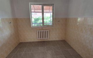 1/2 Duplex, 4 camere, garaj, 175 mp teren, Cetate - Poză 7