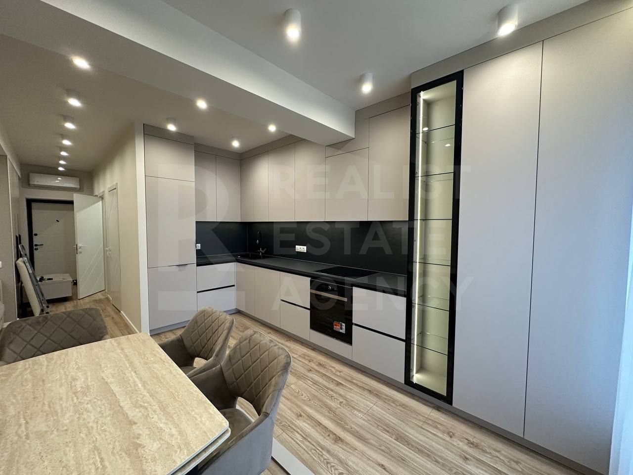 Chirie, apartament, 2 camere, str. Alba Iulia, Buiucani - Poză 2