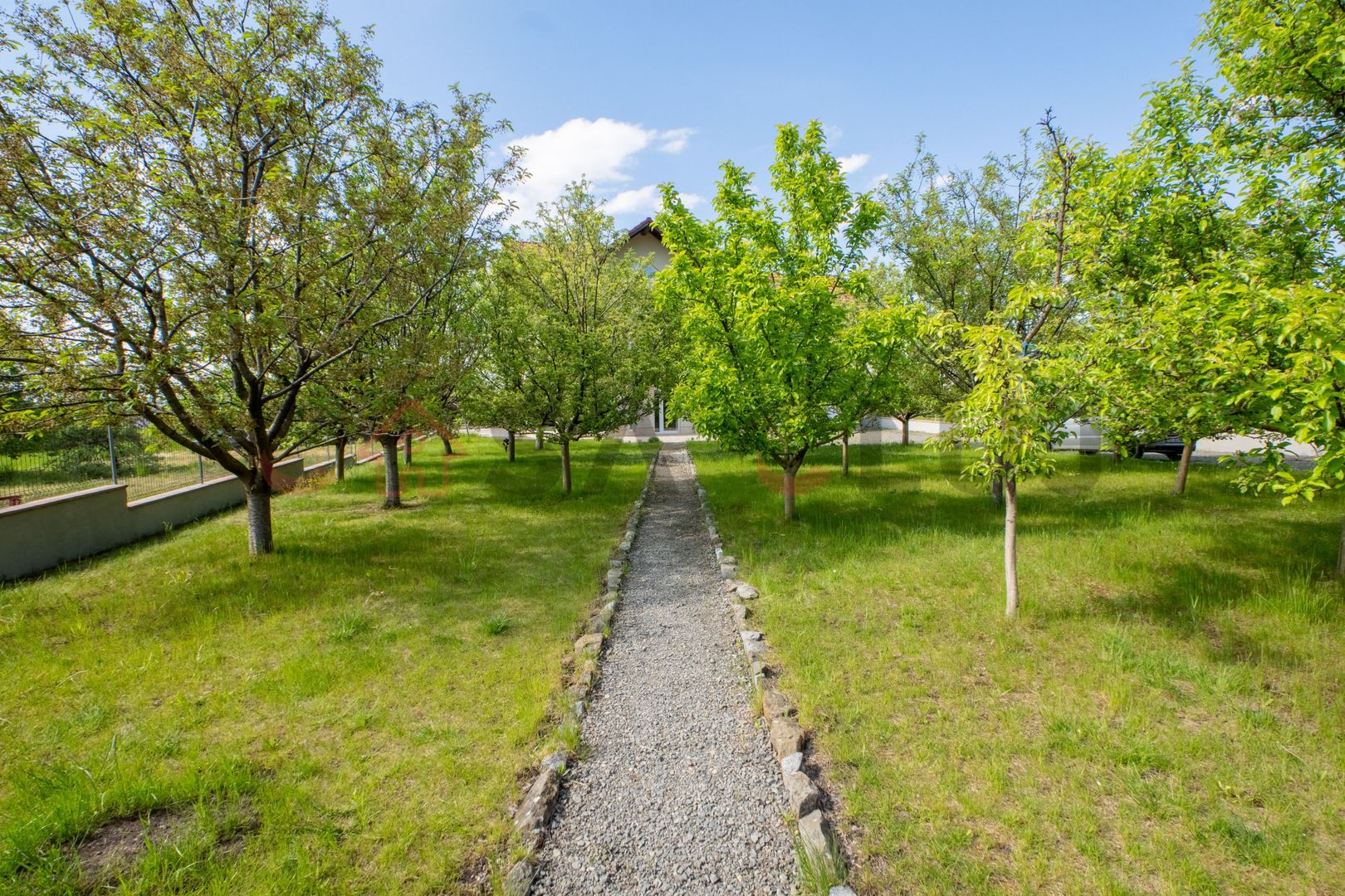 Casa de vânzare in Făget, 1000mp teren cu livadă și grădină! - Poză 18