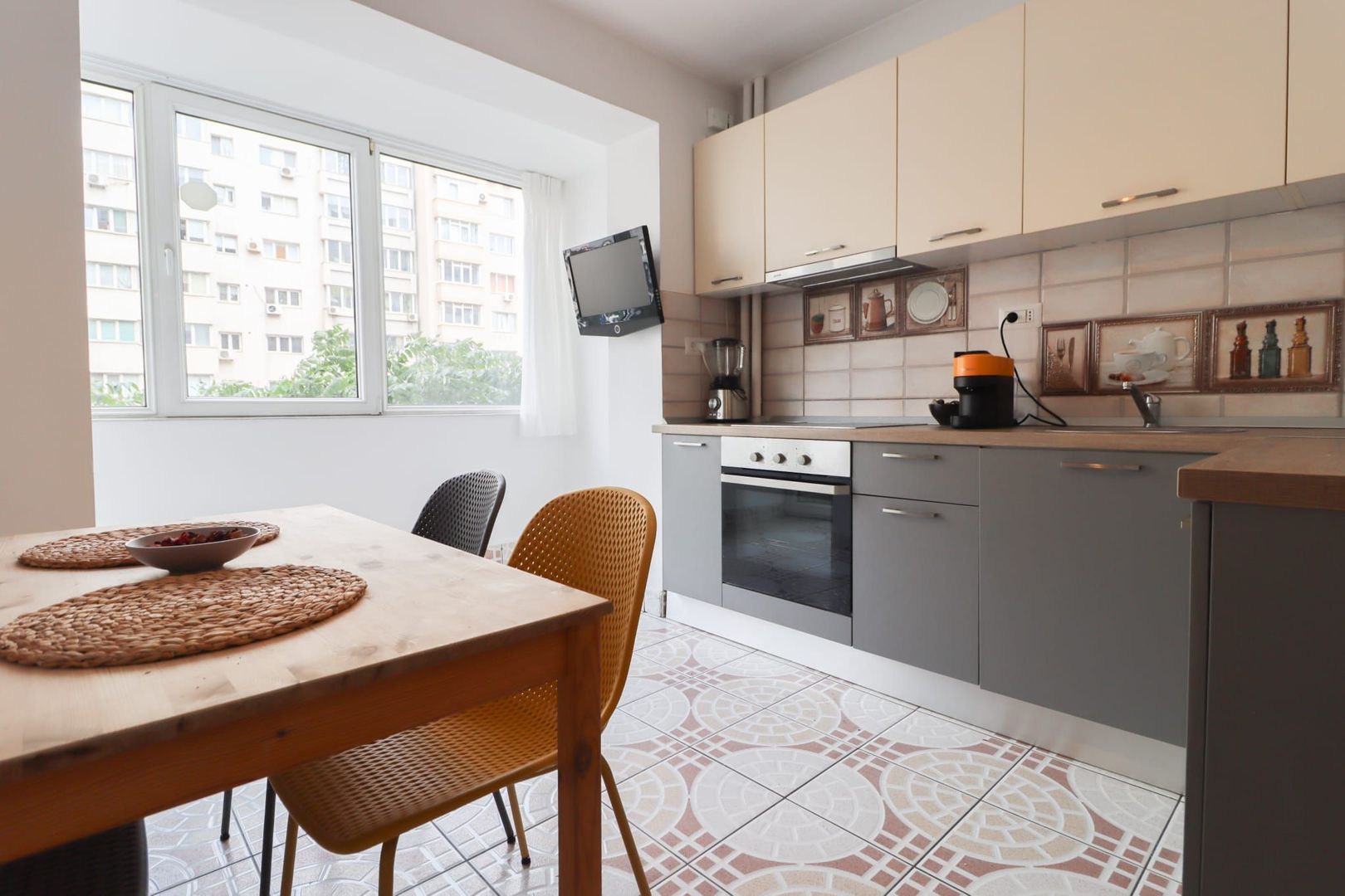 OBOR-PASAJ, STRADAL, BLOC REABILITAT, LIBER - Poză 24