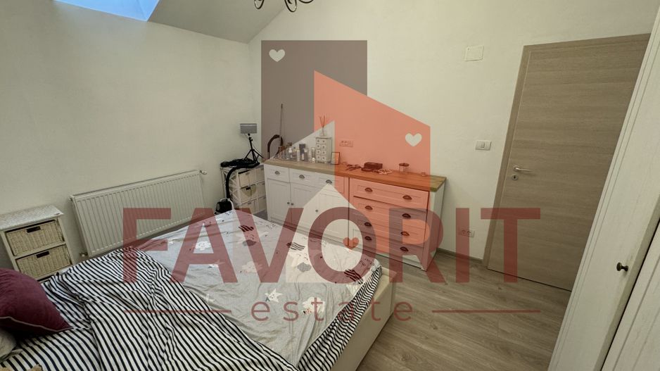 Mobilat si utilat. Pozitie excelenta. Villa construita in 2017 - Poză 9