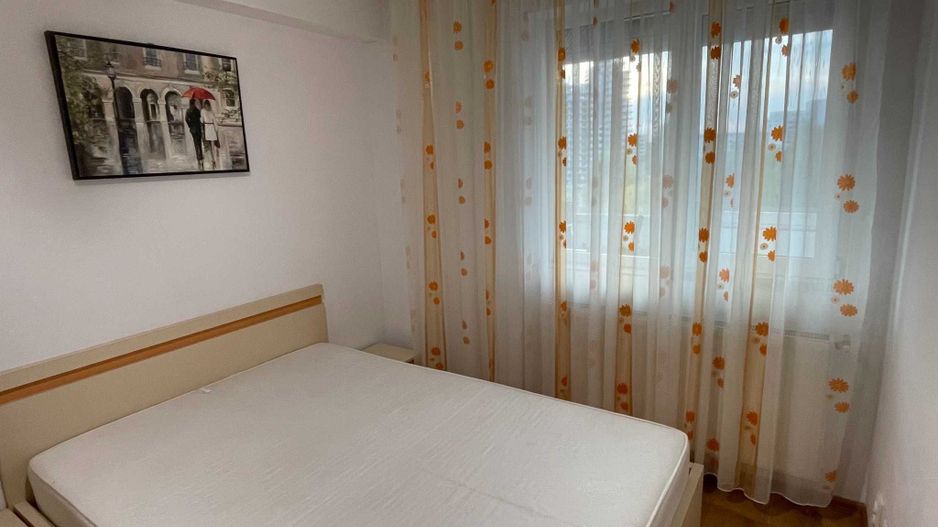 Închiriez apartament 2 camere, Mihai Bravu, centrală proprie - Poză 3