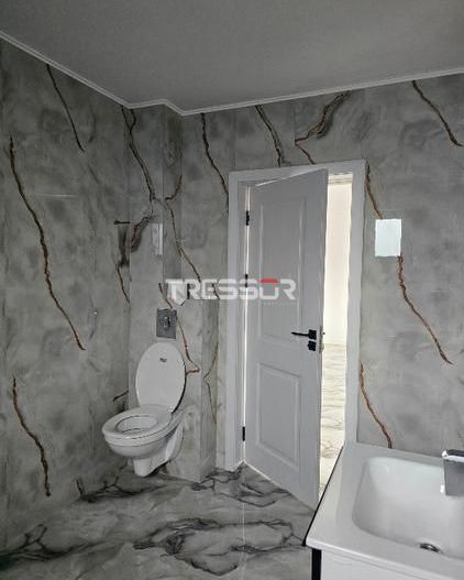 CASĂ  DE VÂNZARE – VALU LUI TRAIAN - Poză 8