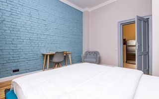 Apartament ultramodern în clădire istorica P-ța Unirii - Poză 4