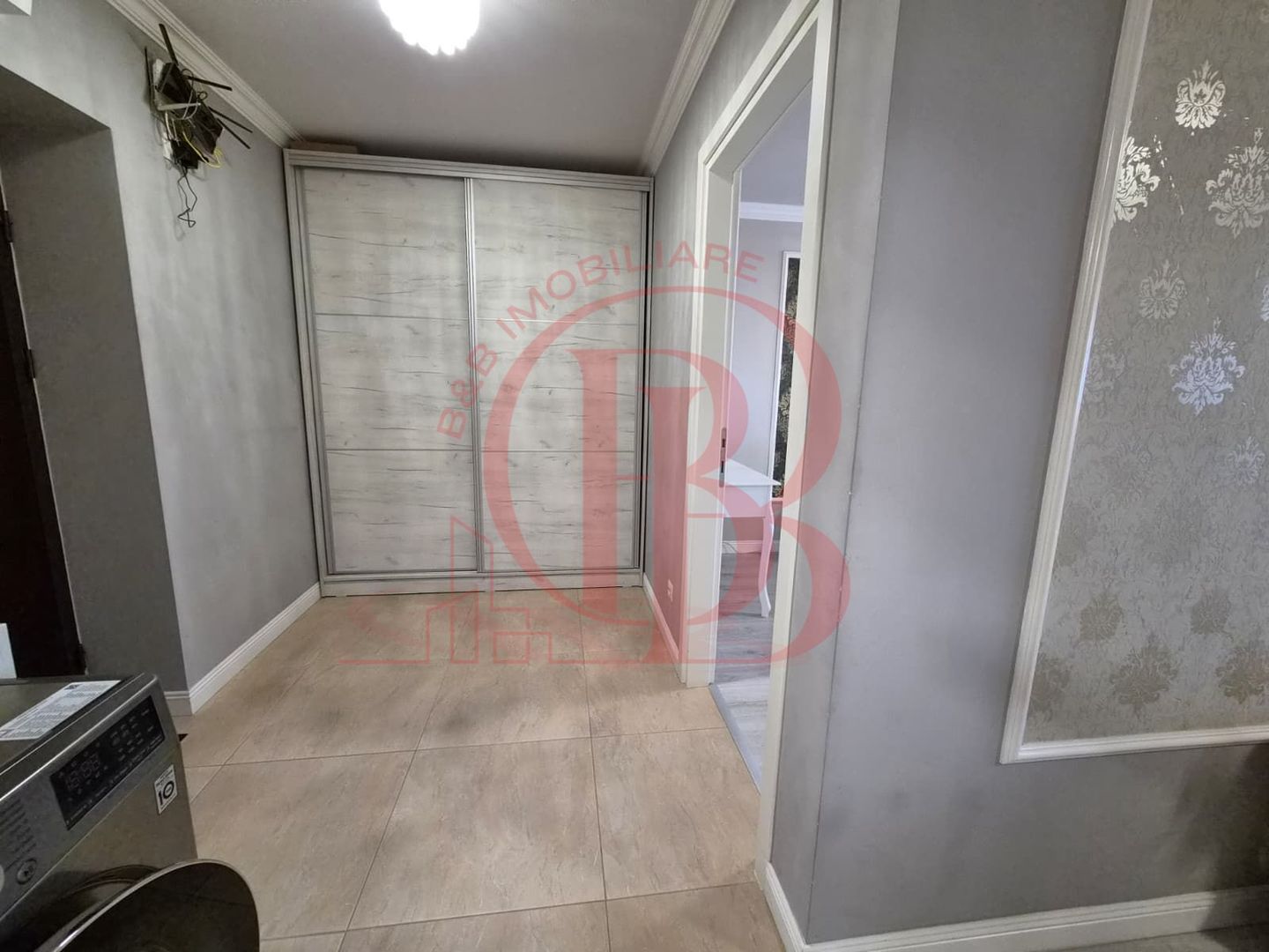 Apartament 2 camere Mobilat Utilat 8 min Teclu - Poză 8