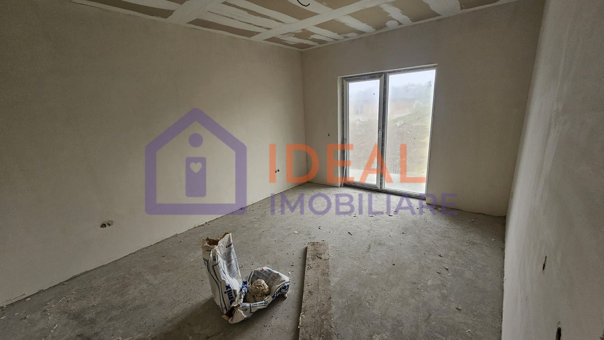 Triplex cu 4 camere si gradina, in Cisnadie - Poză 4