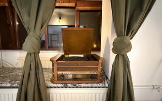 Apartament renovat cu CENTRALA PROPRIE - Poză 4