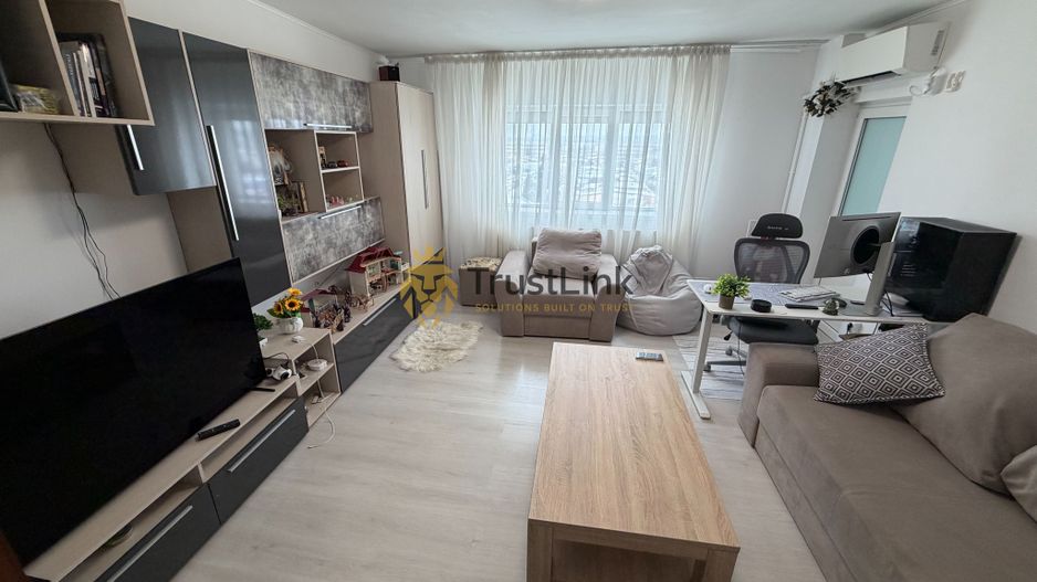 Apartament 3 camere de vanzare Alexandriei intersectie Margeanului - Poză 2