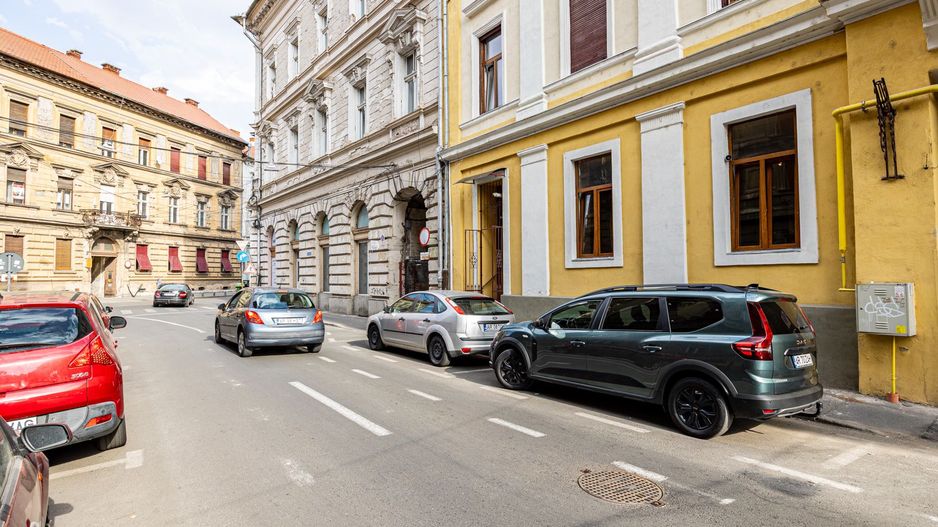 Spațiu comercial strada Episcopiei nr 1, Pregătit pt afacerea ta! - Poză 3