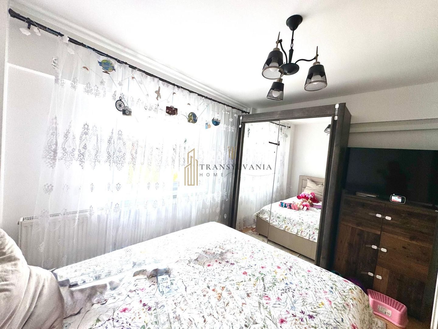 Apartament 2 camere decomandat, etaj intermediar Calea Dumbravii - Poză 2