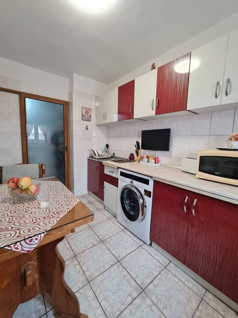 Apartament 3 dec,Micro 20,et 4 - Poză 7