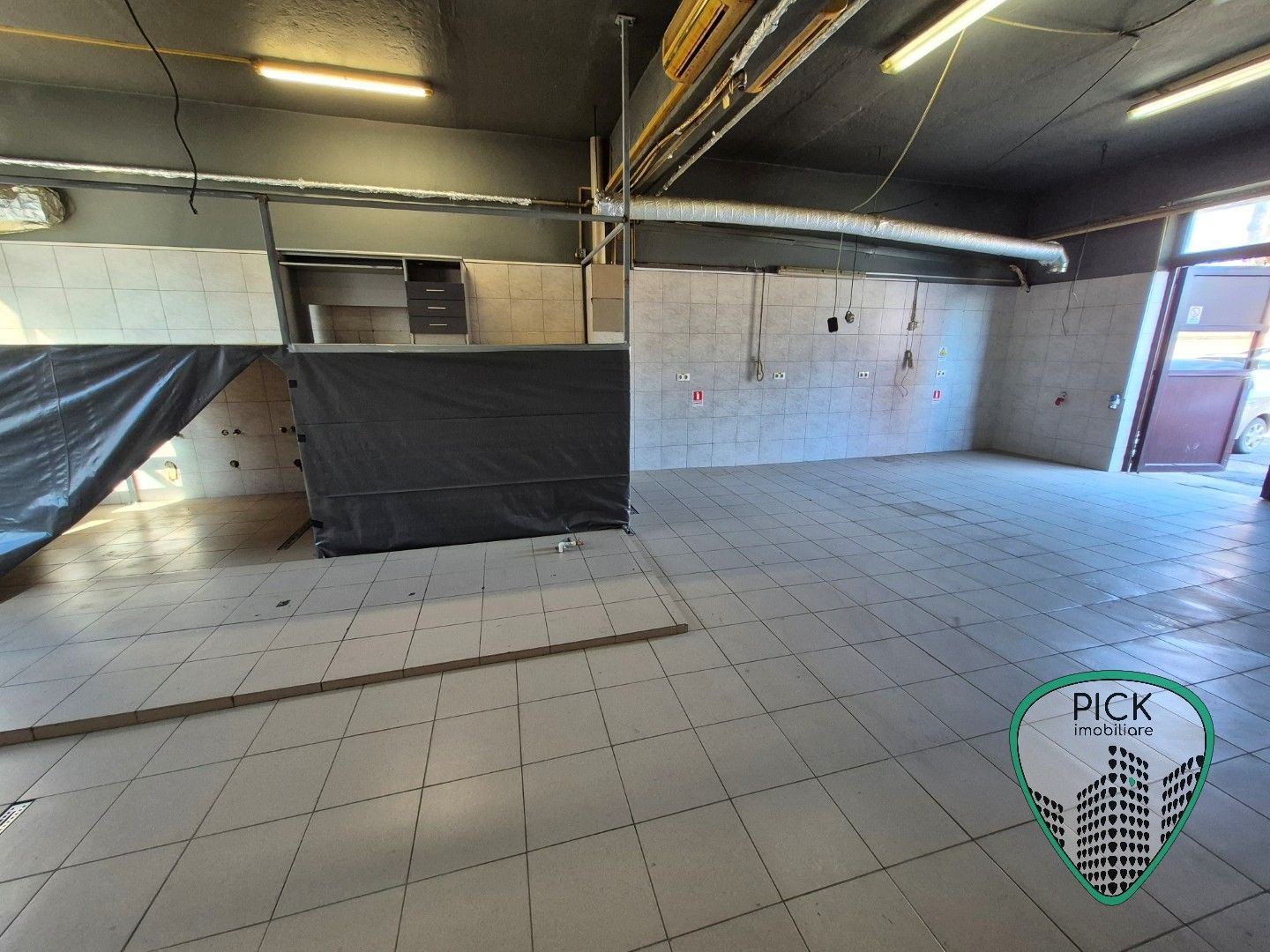 P 4210 - Spatiu industrial/comercial de închiriat în Târgu Mureș, Semicentral - Poză 4