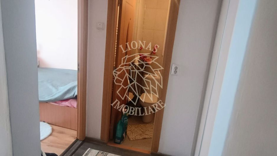 Apartament doua camere Gherla central strada Mesteacanului - Poză 6
