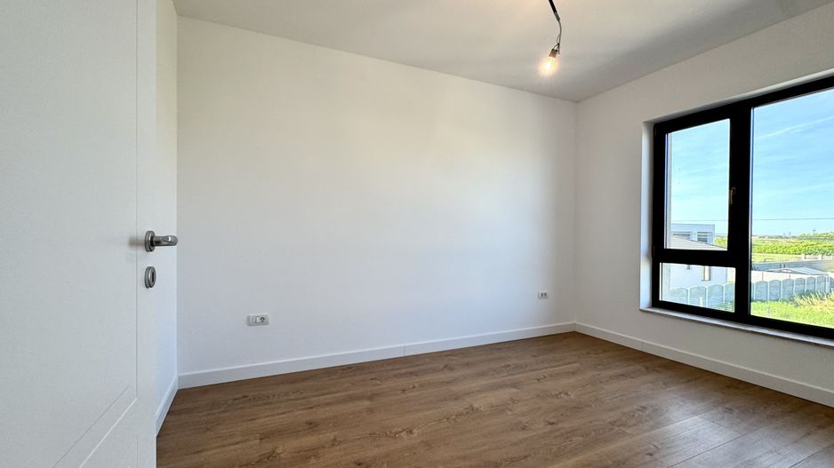 Duplex spațios în Dumbrăvița – separat prin cameră tehnică, zona IKEA - Poză 22