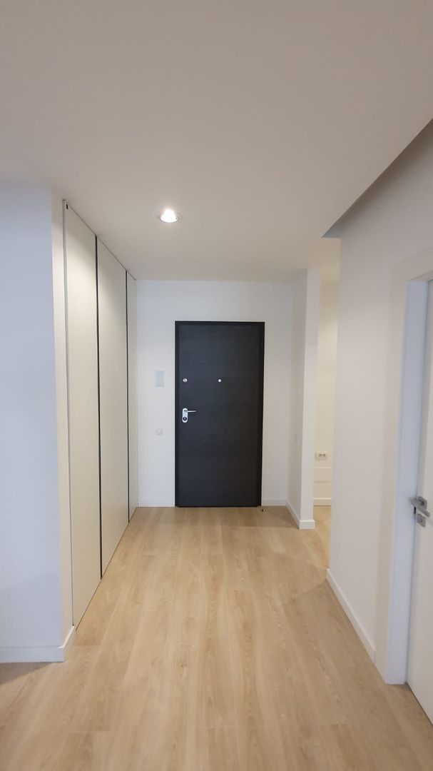Apartament 3 camere Iancu Nicolae Cambridge School - Poză 9