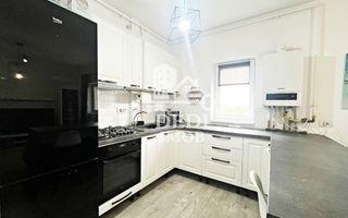 Apartament cu 3 camere de vanzare Luceafaul, Oradea - Poză 9