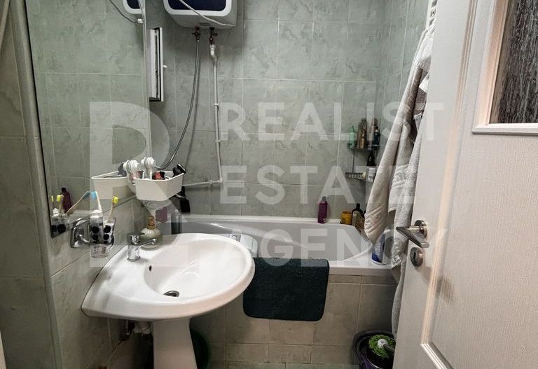 Vânzare, apartament 3 camere, zona Drumul Taberei - Poză 12