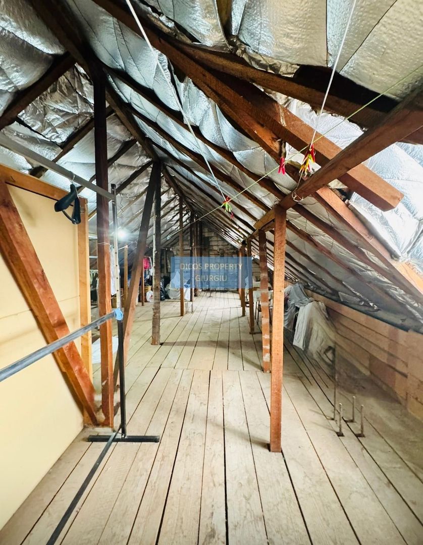 De vânzare – casă situată pe strada Nicolae Iorga - Poză 18