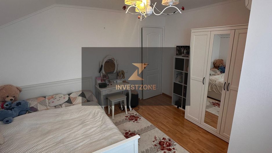 Casa de vanzare in cartierul Grigorescu/Oradea - Poză 33