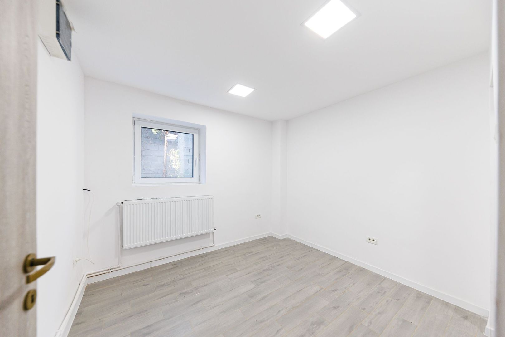 Casă Individuală pentru Birouri - Central, Timișoara | Curte 726 mp - Poză 19