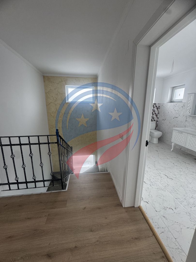 Casa noua, zona Bariera Valcii - Poză 7