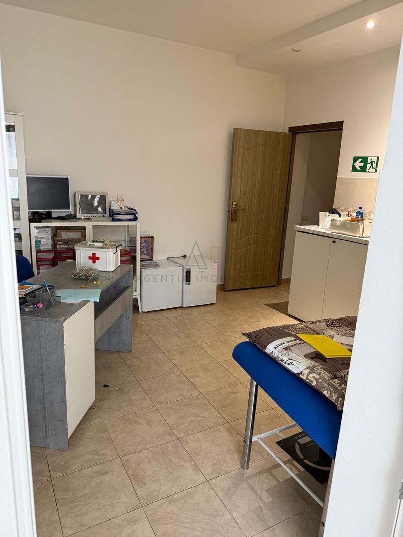 Vila Azil  14 Camere - Poză 14