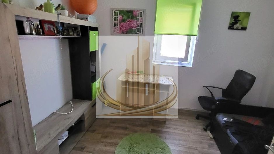 Casa cu teren sanandrei zona centrala - Poză 2