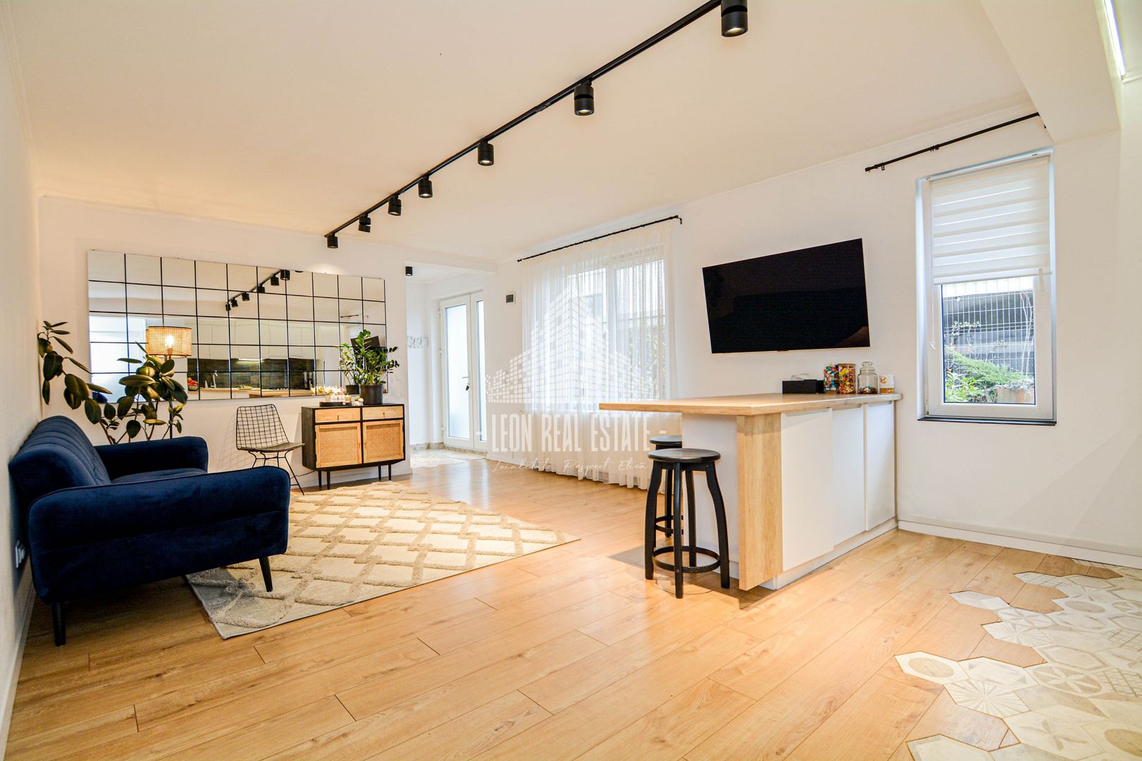 Apartament 3 camere in imobil tip vila, cu curte privata, Cluj-Napoca - Poză 1