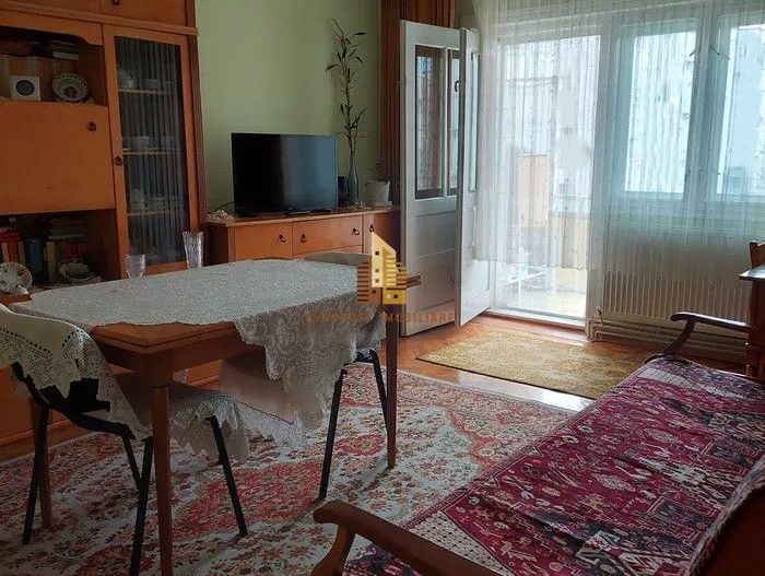 | Apartament cu 3 camere de vanzare | Cartierul Grigorescu | Etaj 1| Decomantat - Poză 2