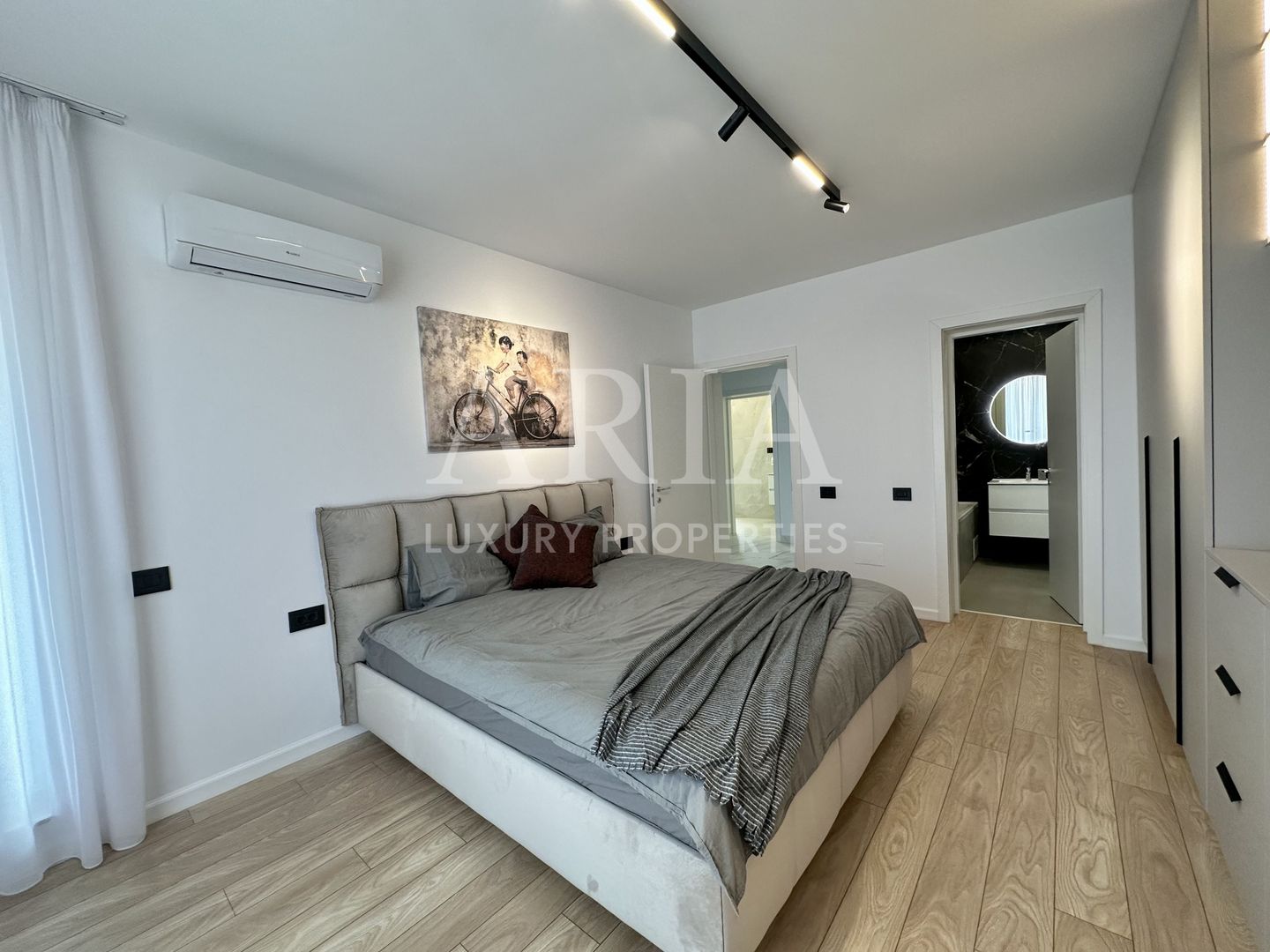 MTM Luxury Villas -  FIRST RENT - LUXURY GATED COMMUNITY - Poză 9