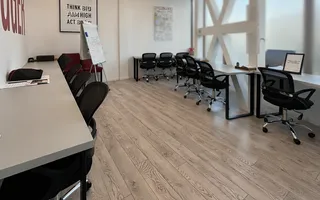 Spațiu versatil in zona centrala – birouri sau activități comerciale - Poză 16
