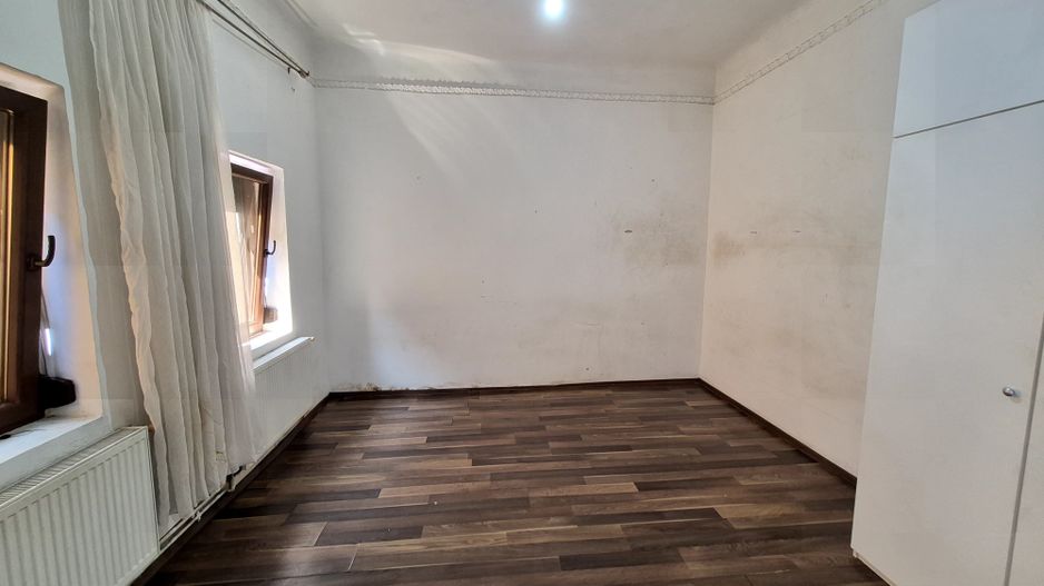 Casa Parter 43,40 mp + bucatarie anexa 13,40 mp - Parcul Carol - Poză 7