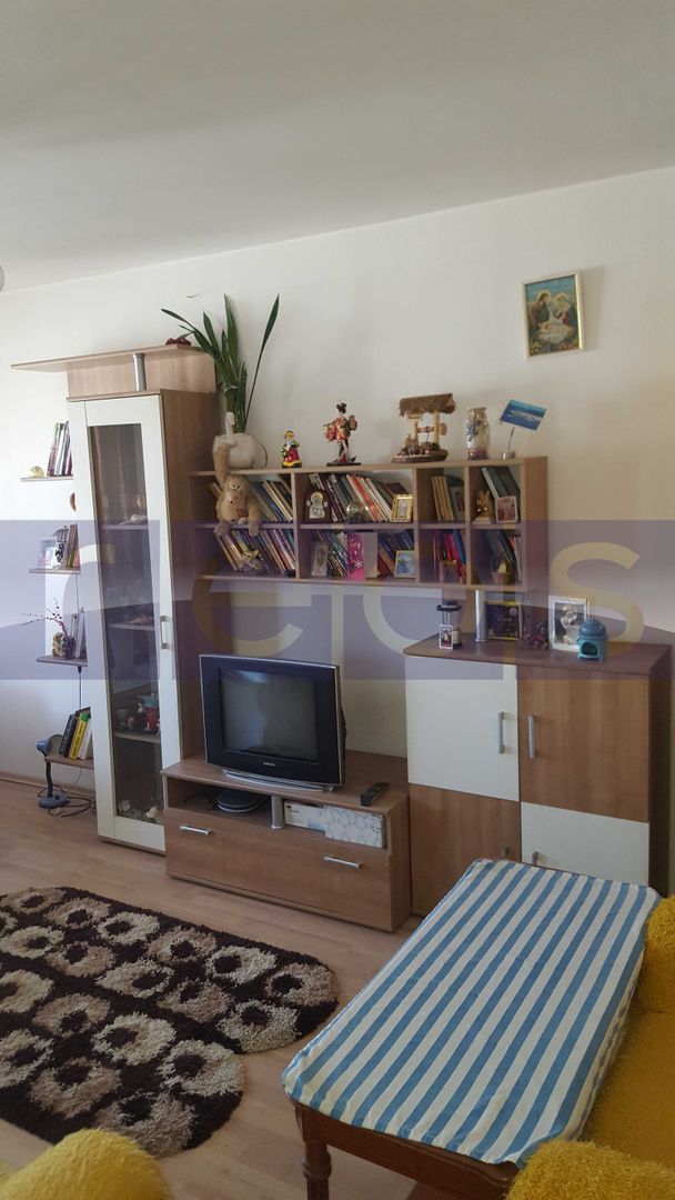 VANZARE 3 CAMERE DECOMANDAT -DRISTOR -5 minute de metrou - Poză 1