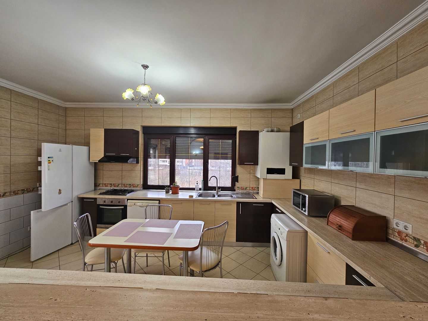 Apartament 3 camere de inchirat Rond OMV Pipera loc parcare inclus - Poză 2