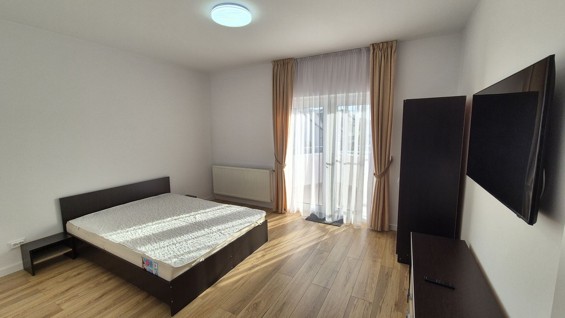 Casă cu 5 camere, 220 mp, teren 500 mp – Bragadiru, langa Bucuresti - Poză 4