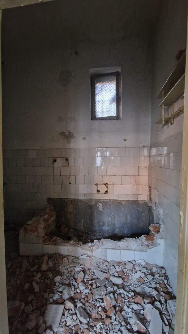 CASA DE VANZARE CENTRU - Poză 3
