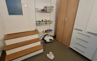 Casa solida în zona Bogdanestilor pretabilă birouri - Poză 46