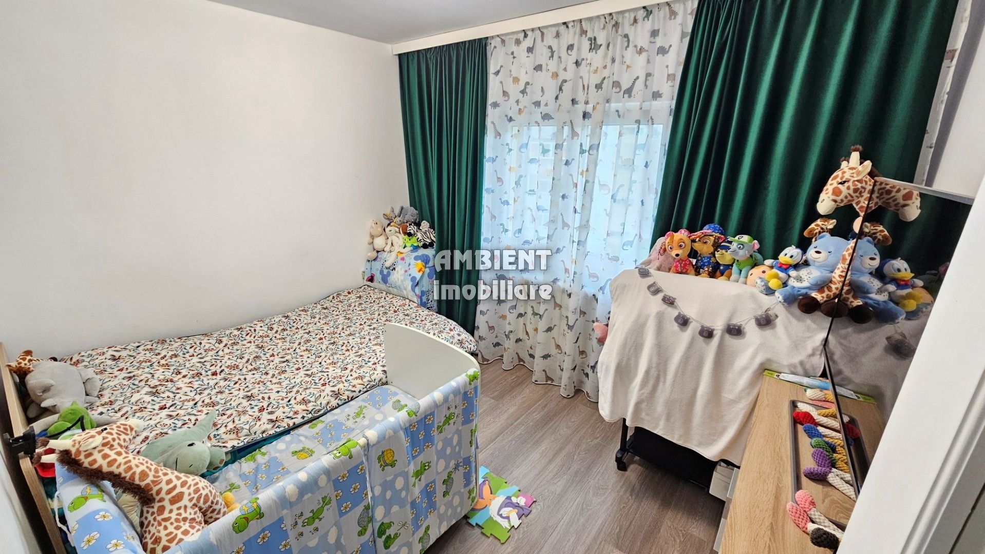 Apartament cu 3 camere, etaj 3, zona GARA; - Poză 6
