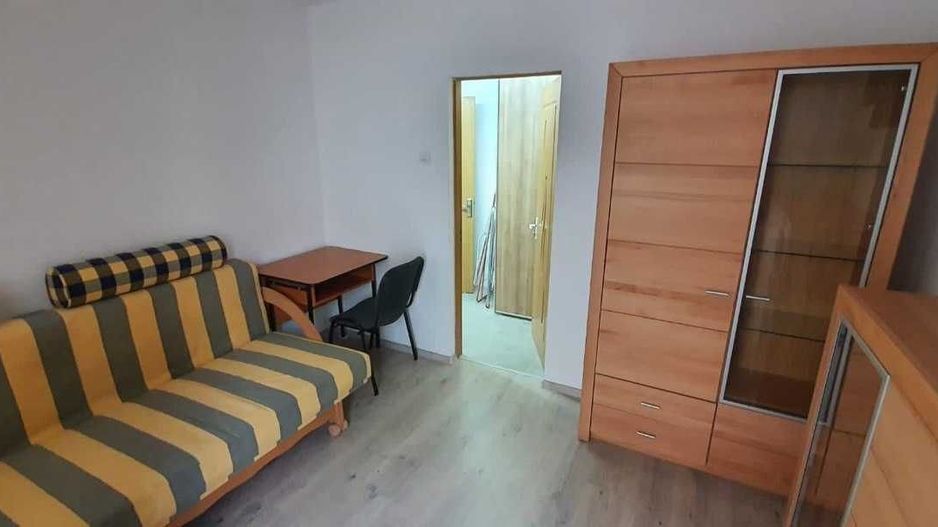 Apartament de inchiriat cu trei camere - Poză 5