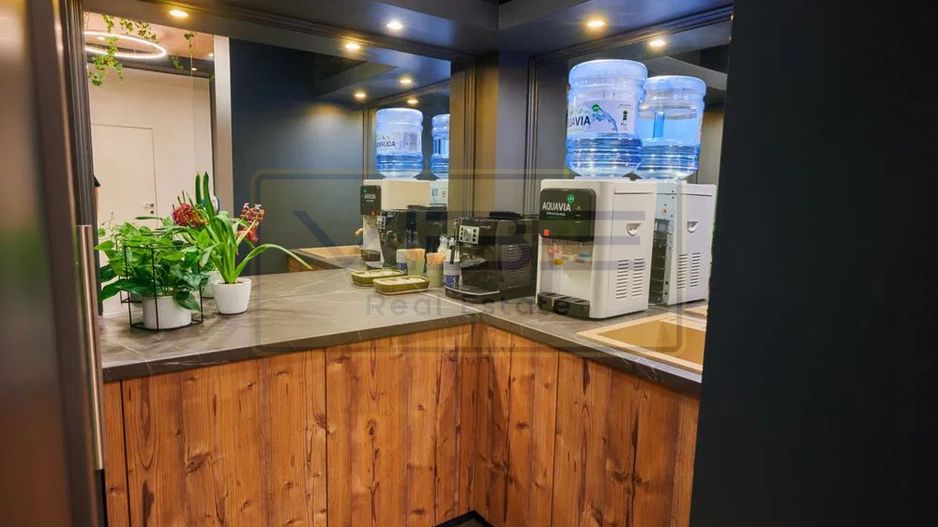 Palas Mall- Sf. Lazar-Spatiu office Premium ! COMISION 0 % - Poză 4