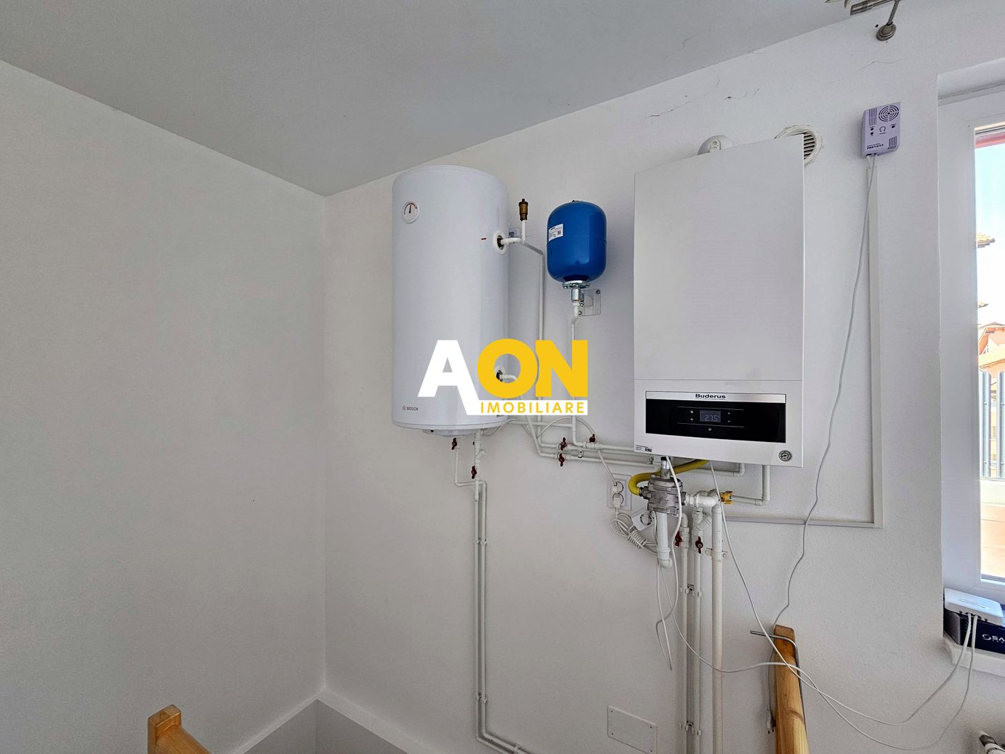 Penthouse 4 camere, 100 mp utili + terasa 83 mp + boxa 21 mp, Centru - Poză 15