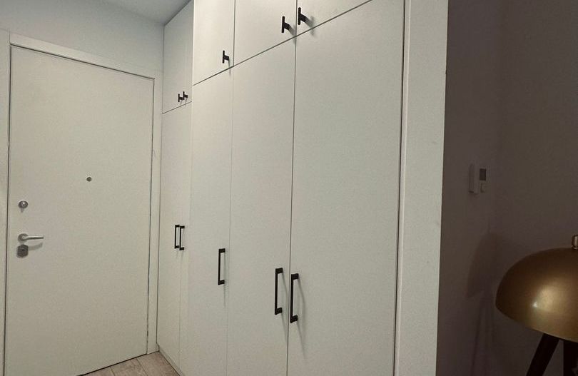 Anunt fictiv - Apartament de vanzare cu 3 camere. zona ultracentral - Poză 2