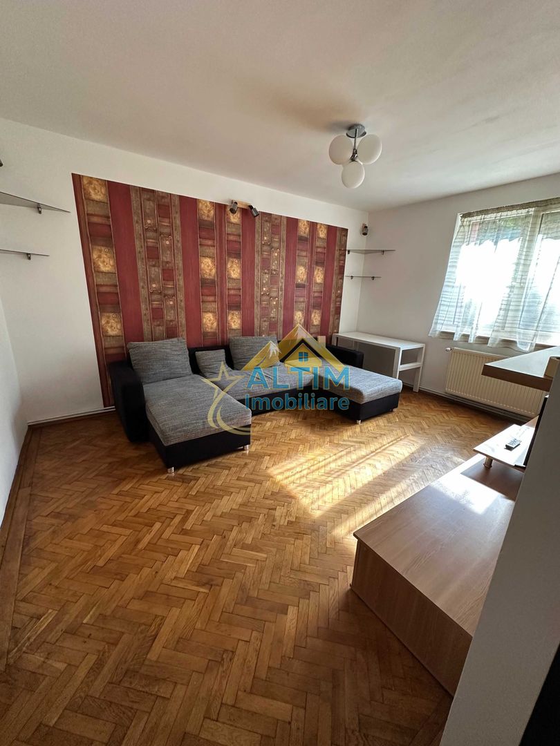 Apartament 3 camere în zona Spitalului Județean - de vânzare - Poză 3
