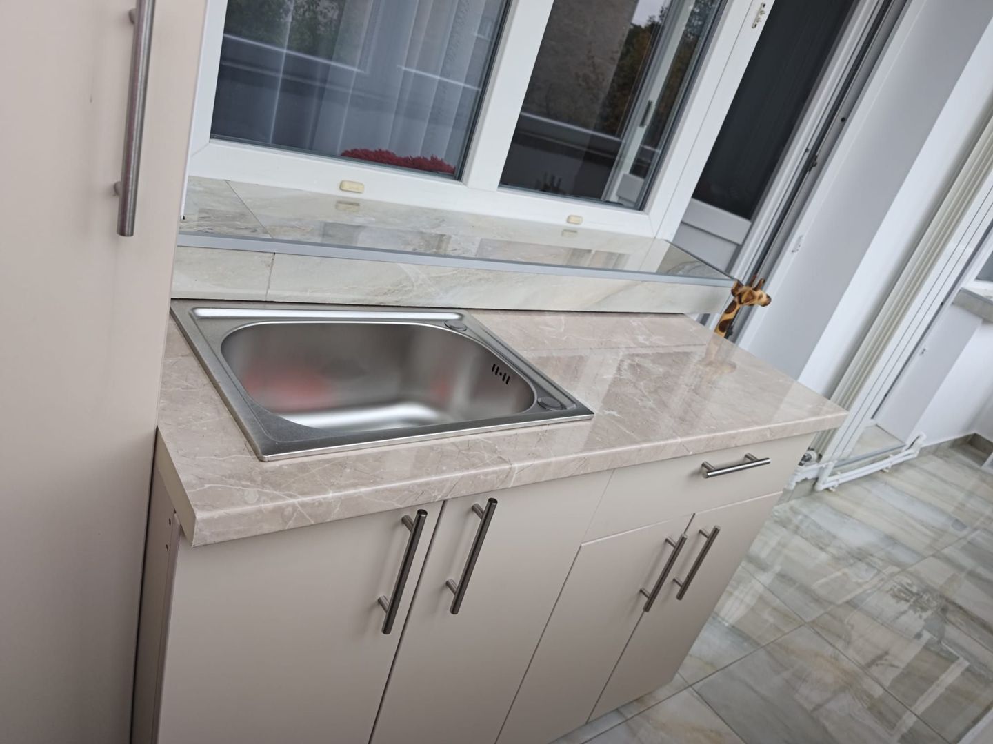 Apartament cu 2 camere de închiriat în Calea Bucuresti, Craiova - Poză 10