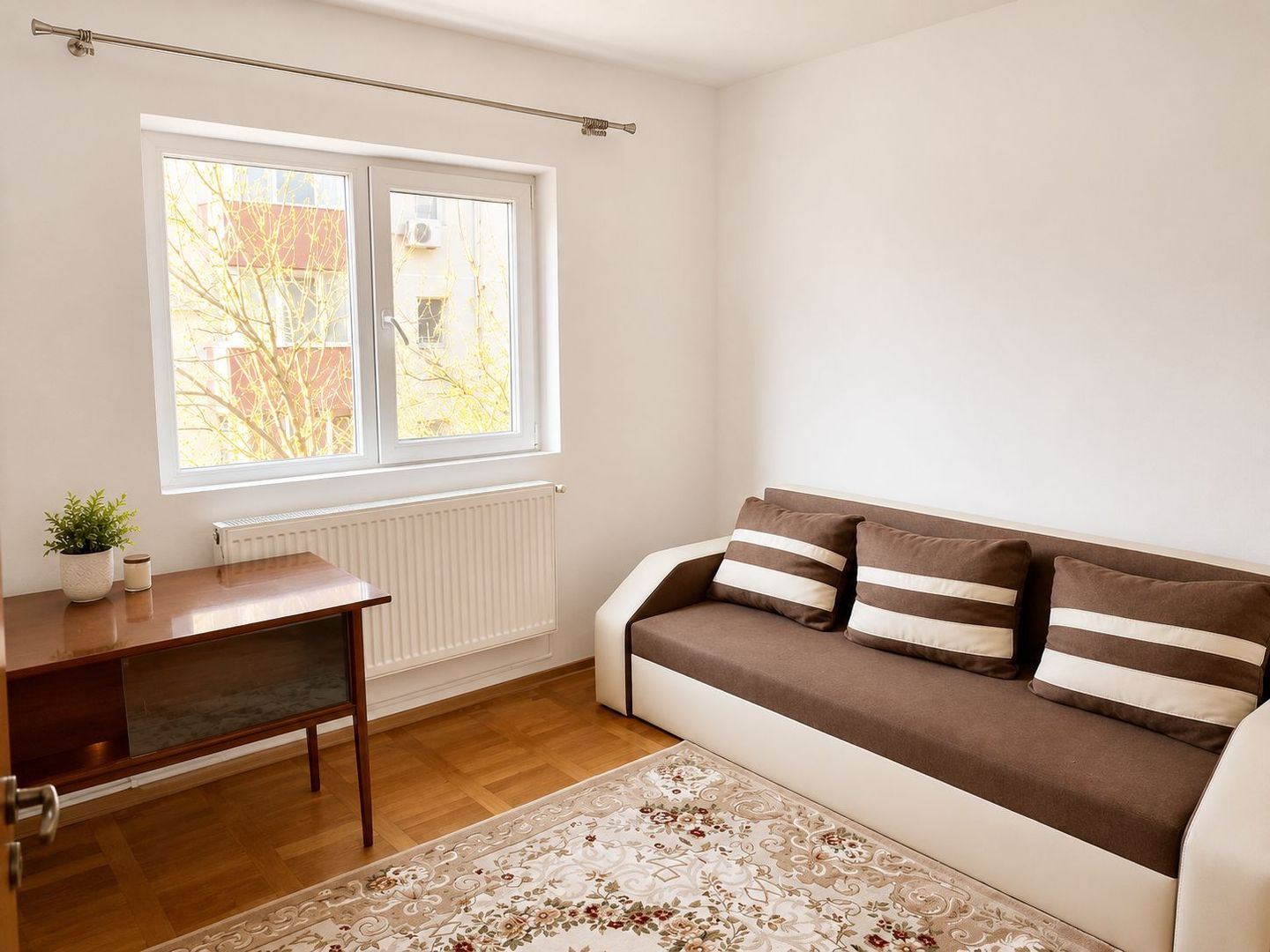 Girocului | 4 Camere | Decomandat | Etaj intermediar |  Centrala proprie - Poză 7