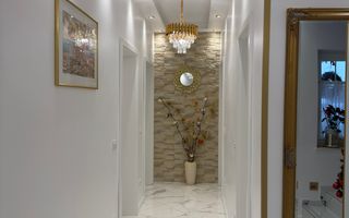 Casa individuala cu 5 camere in Dumbravita - Poză 12