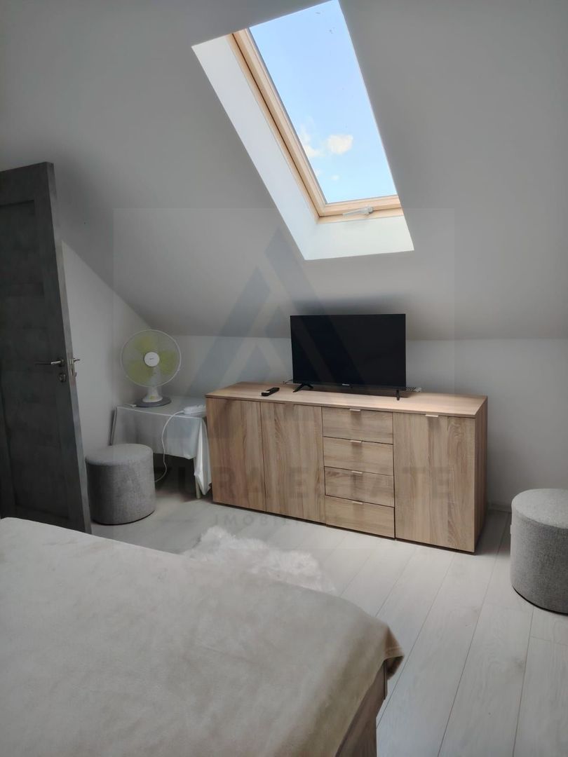 Apartament modern 3 camere 65 mp utili balcon zona Vasile Aaron - Poză 6